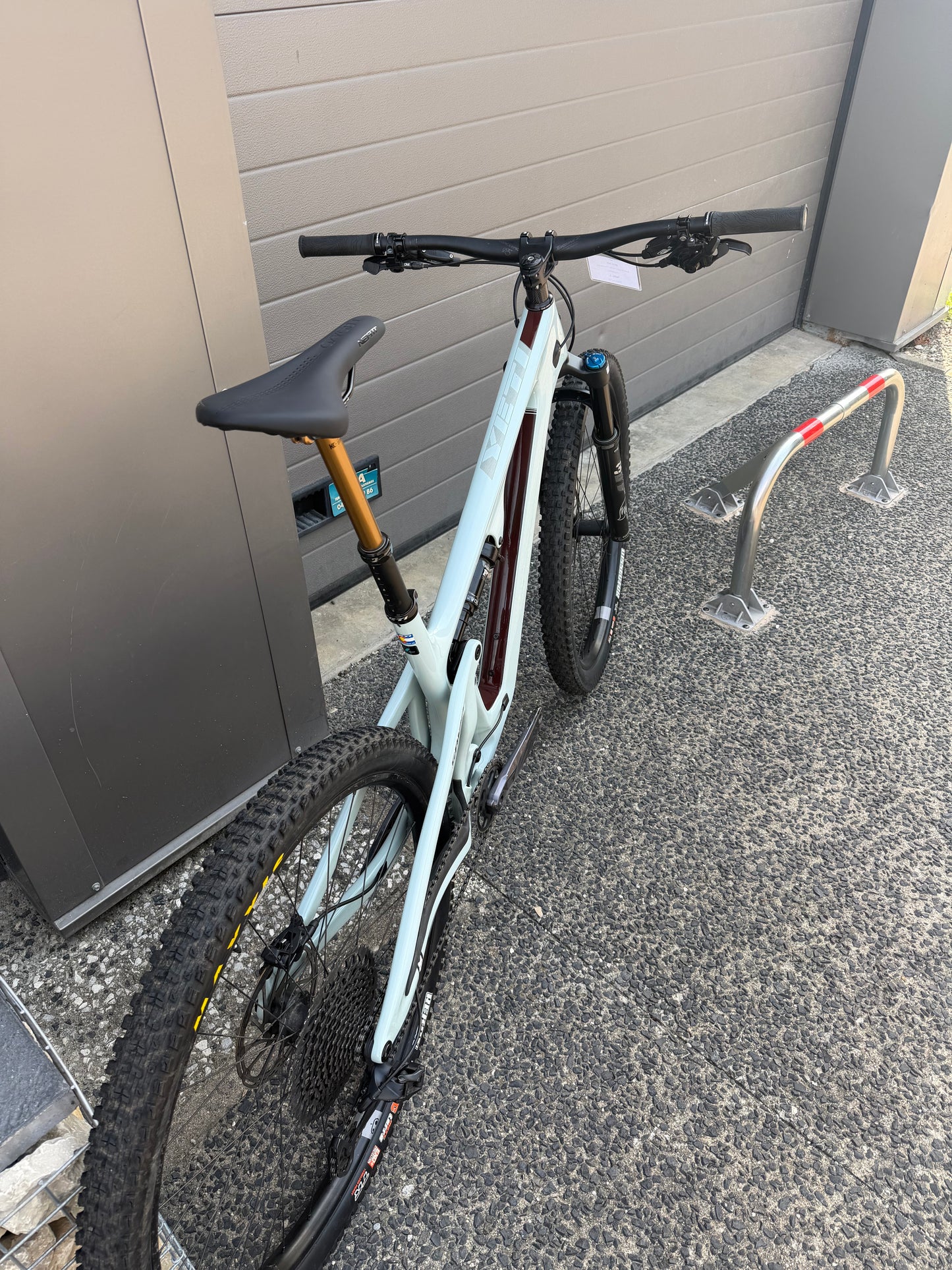 Yeti SB120 2024
