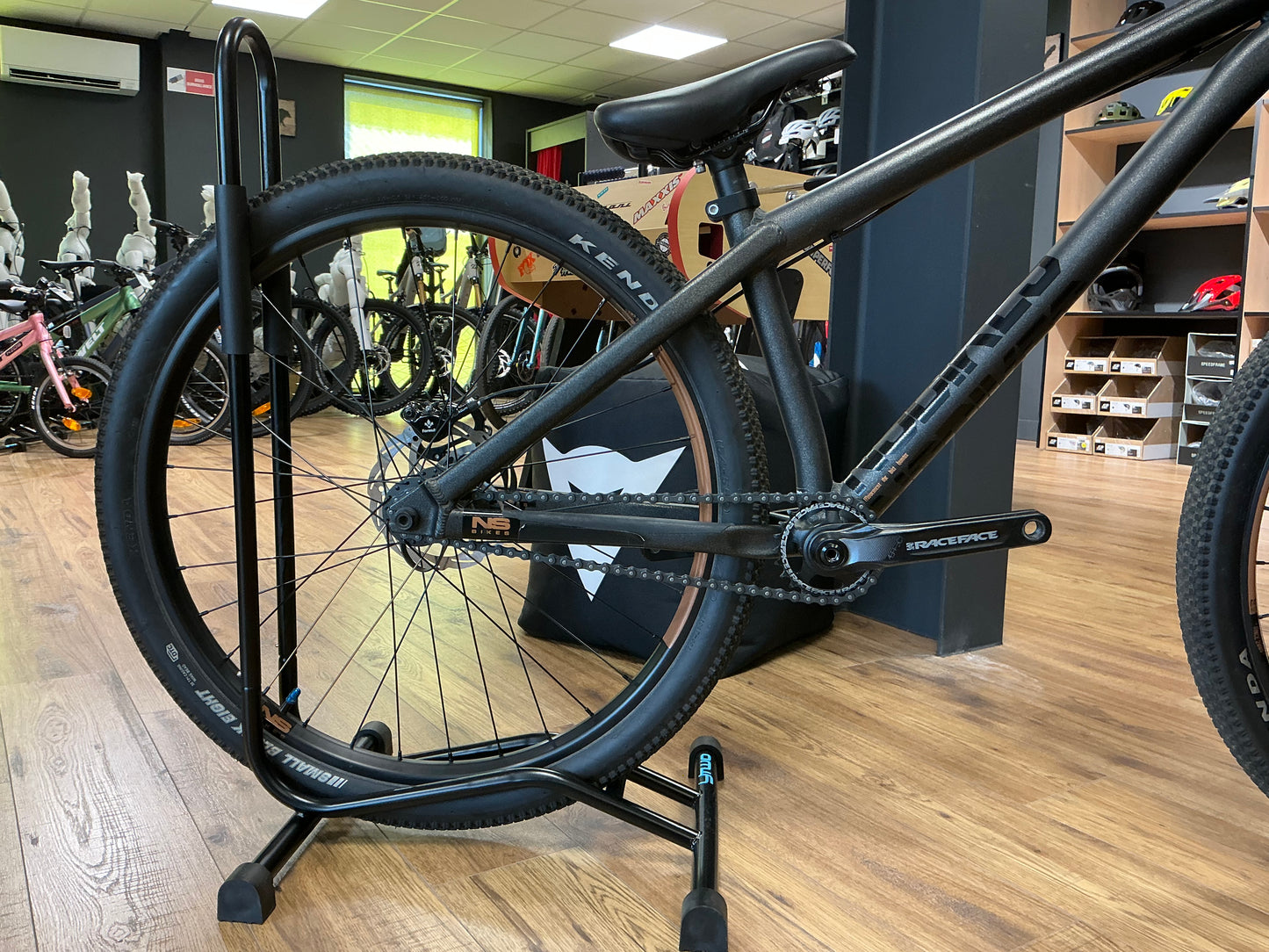 NS BIKES Métropolis
