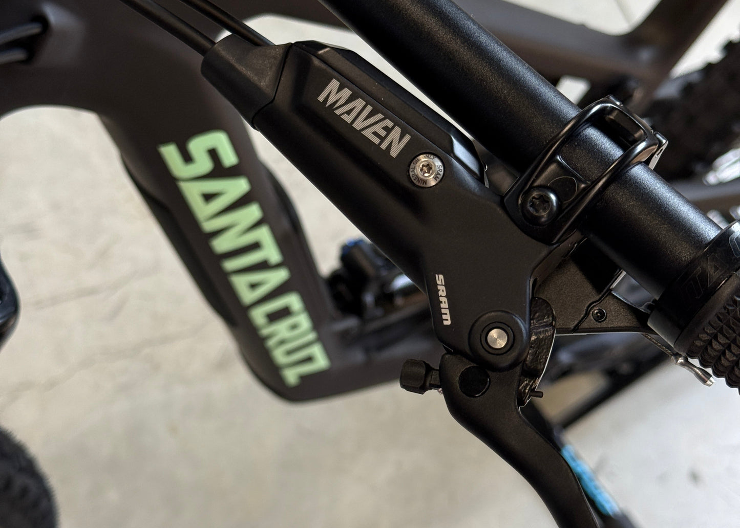 Santa Cruz NOMAD 90 26 Noir