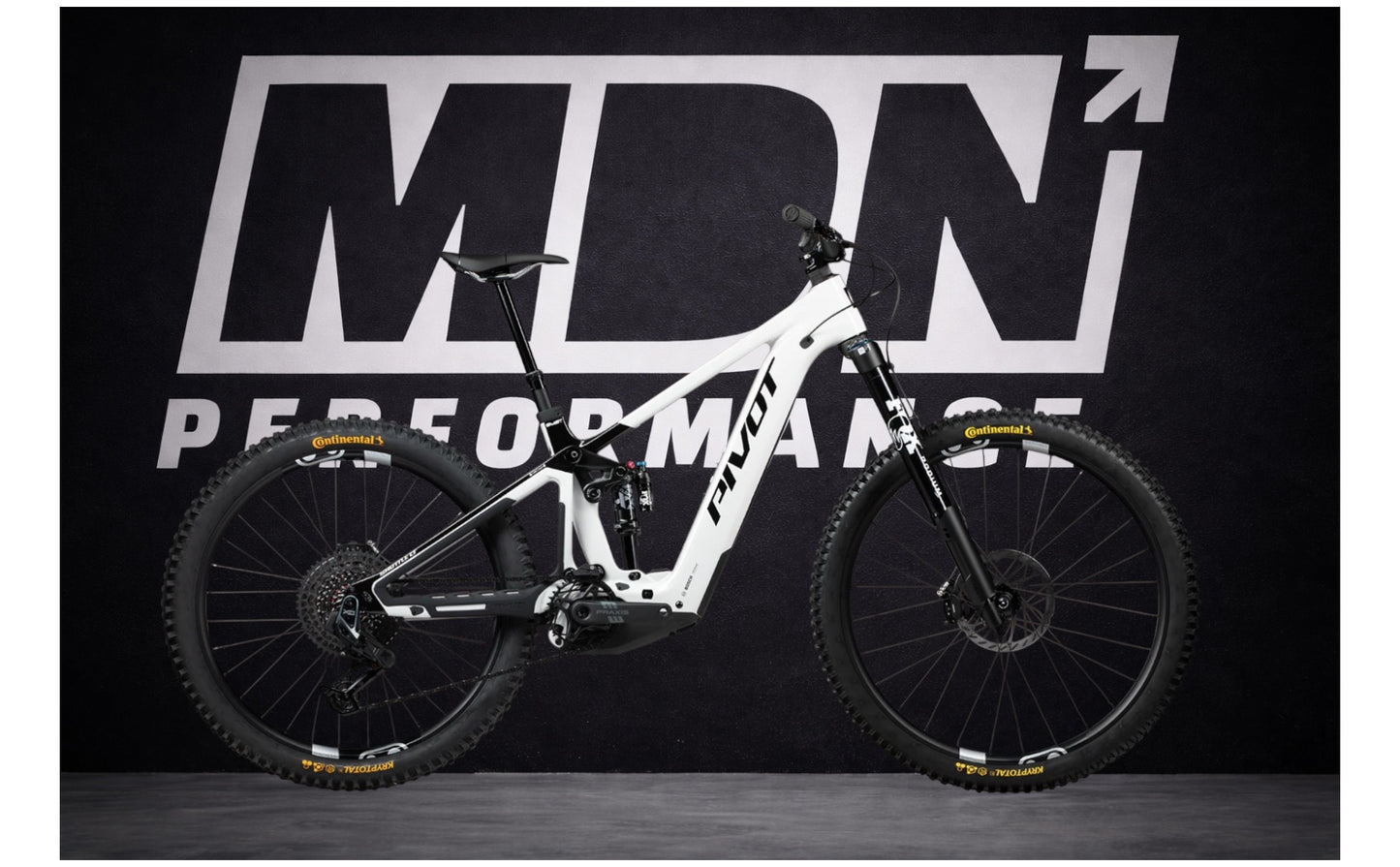 Pivot Shuttle LT Pro XO - 2026