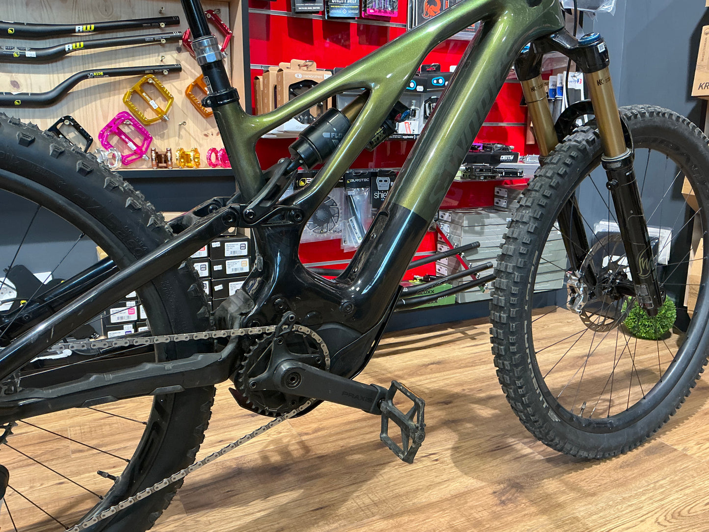 Specialized turbo levo