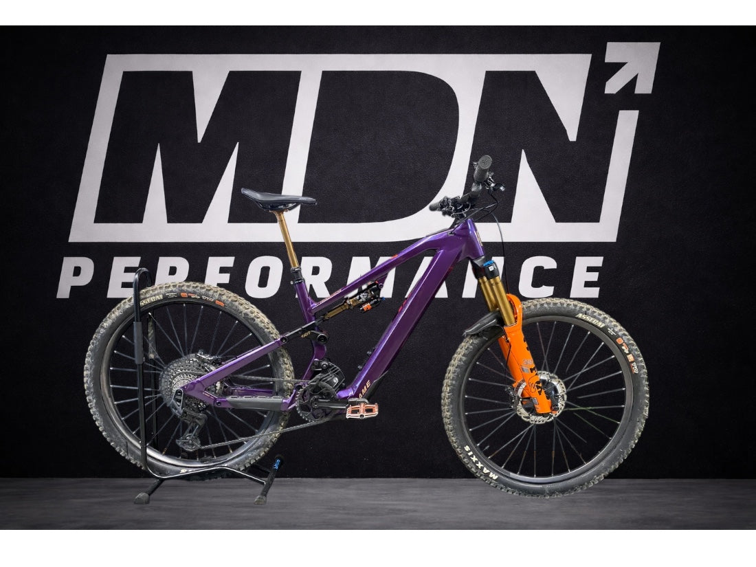 Moustache Game 160.9 Launch Edition - Taille L