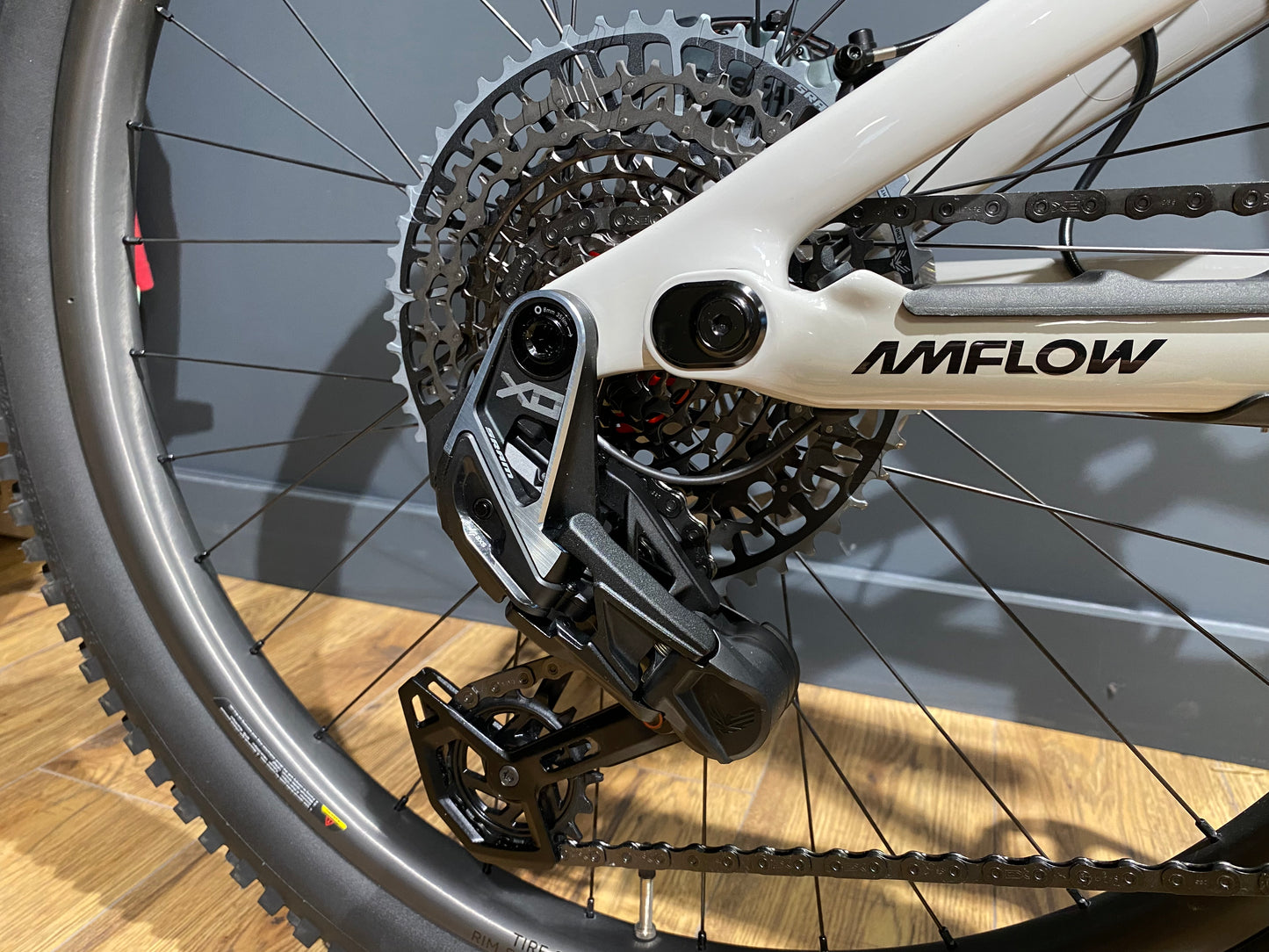 Amflow PX Carbon Pro 2027