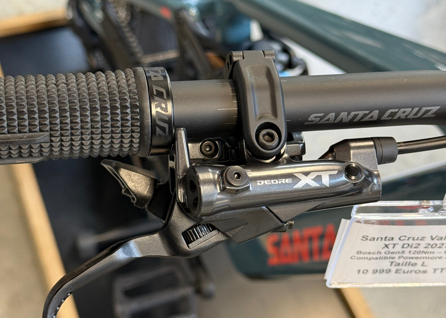 Santa Cruz Vala XT Di2 Lite RSV 26 Bleu