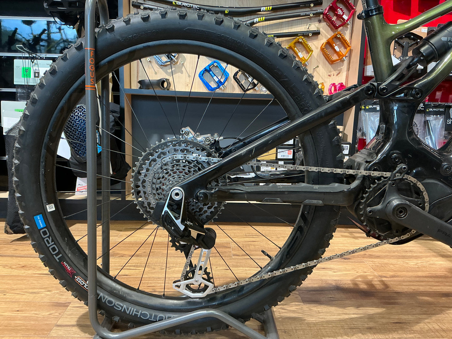 Specialized turbo levo