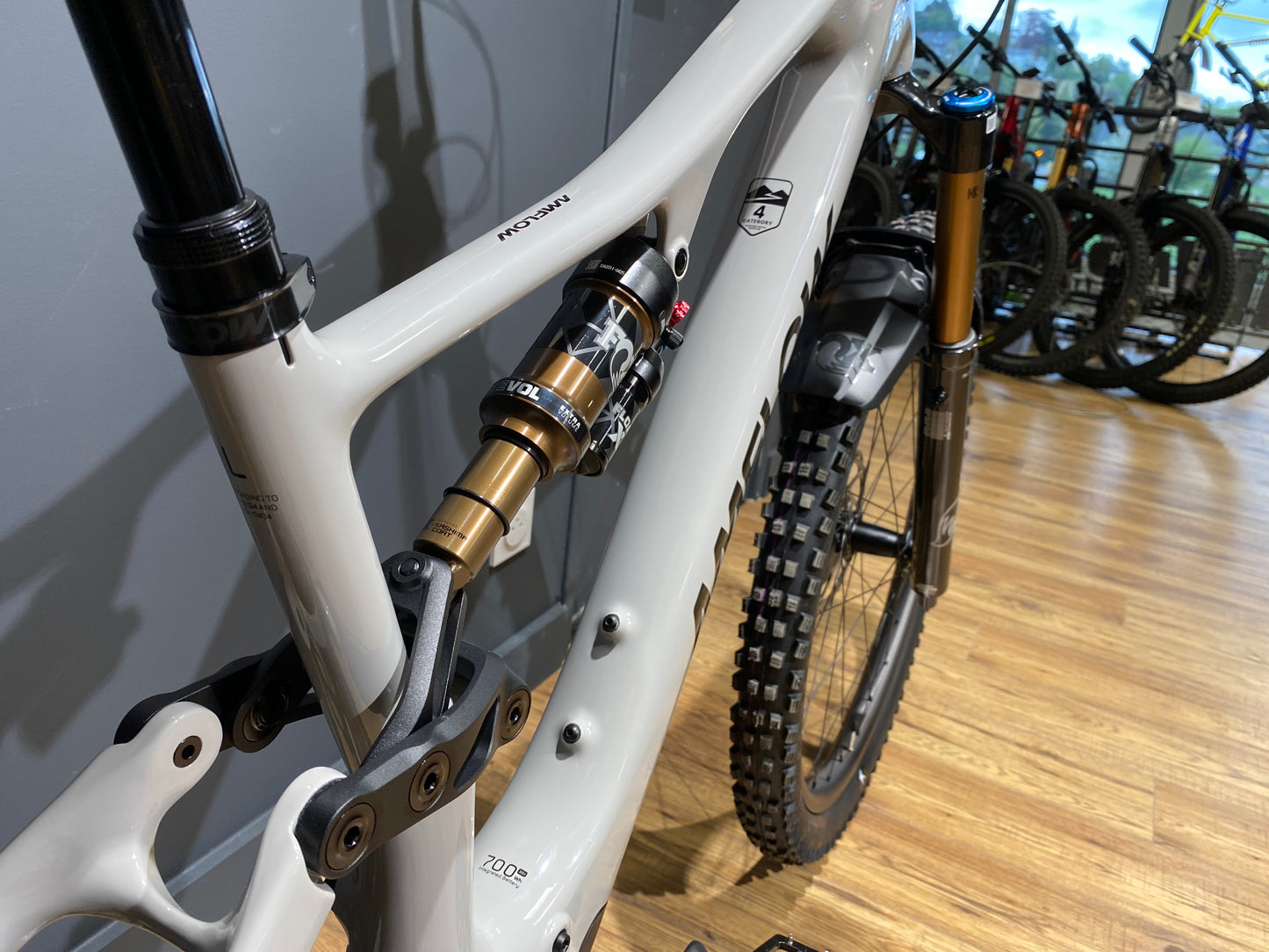 Amflow PX Carbon Pro 2027