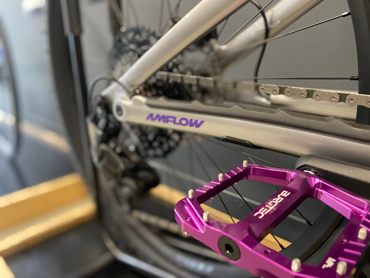 AMFLOW PL Carbon - Burgtec Purple Edition