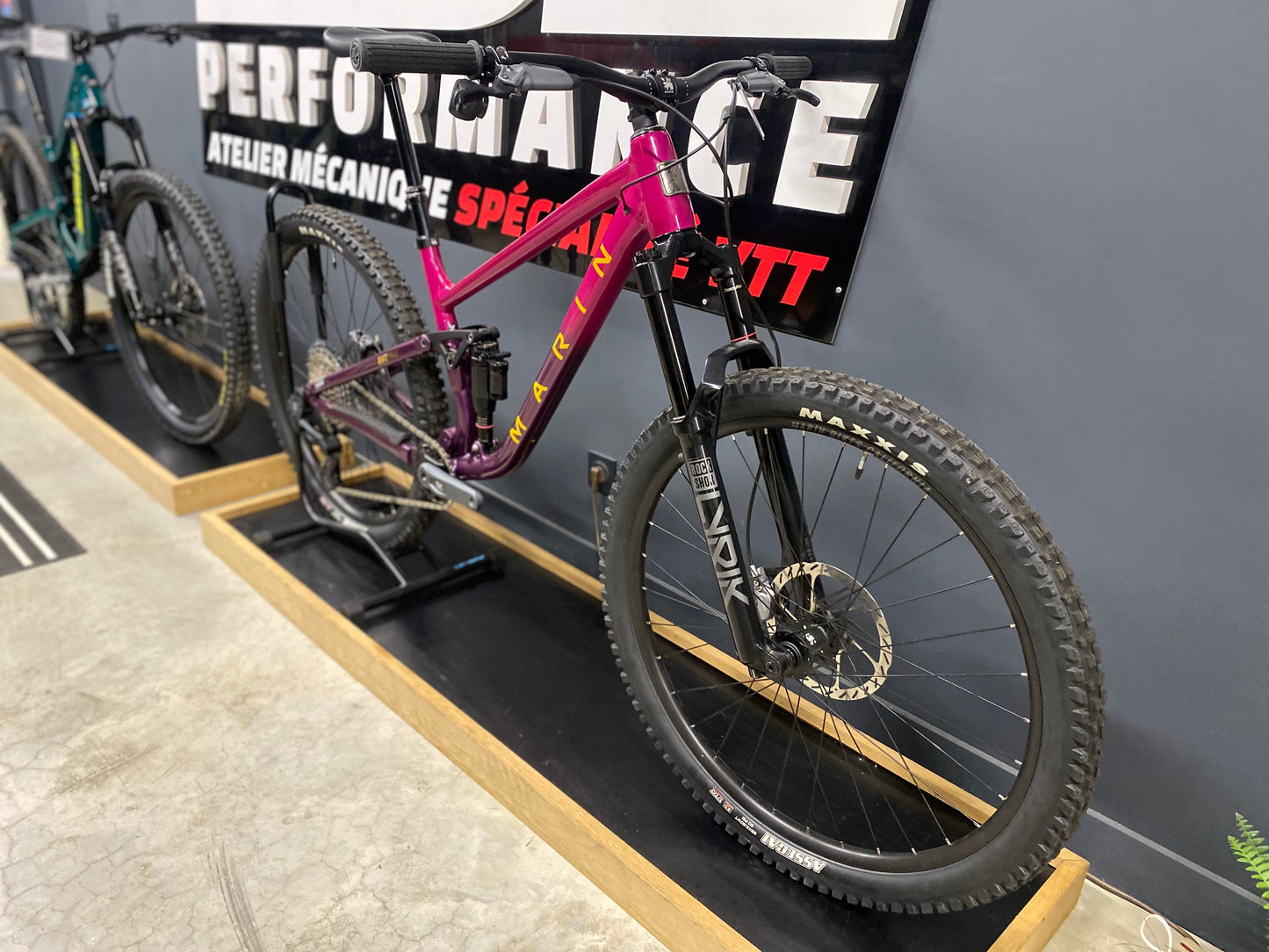 Marin rift zone xr axs