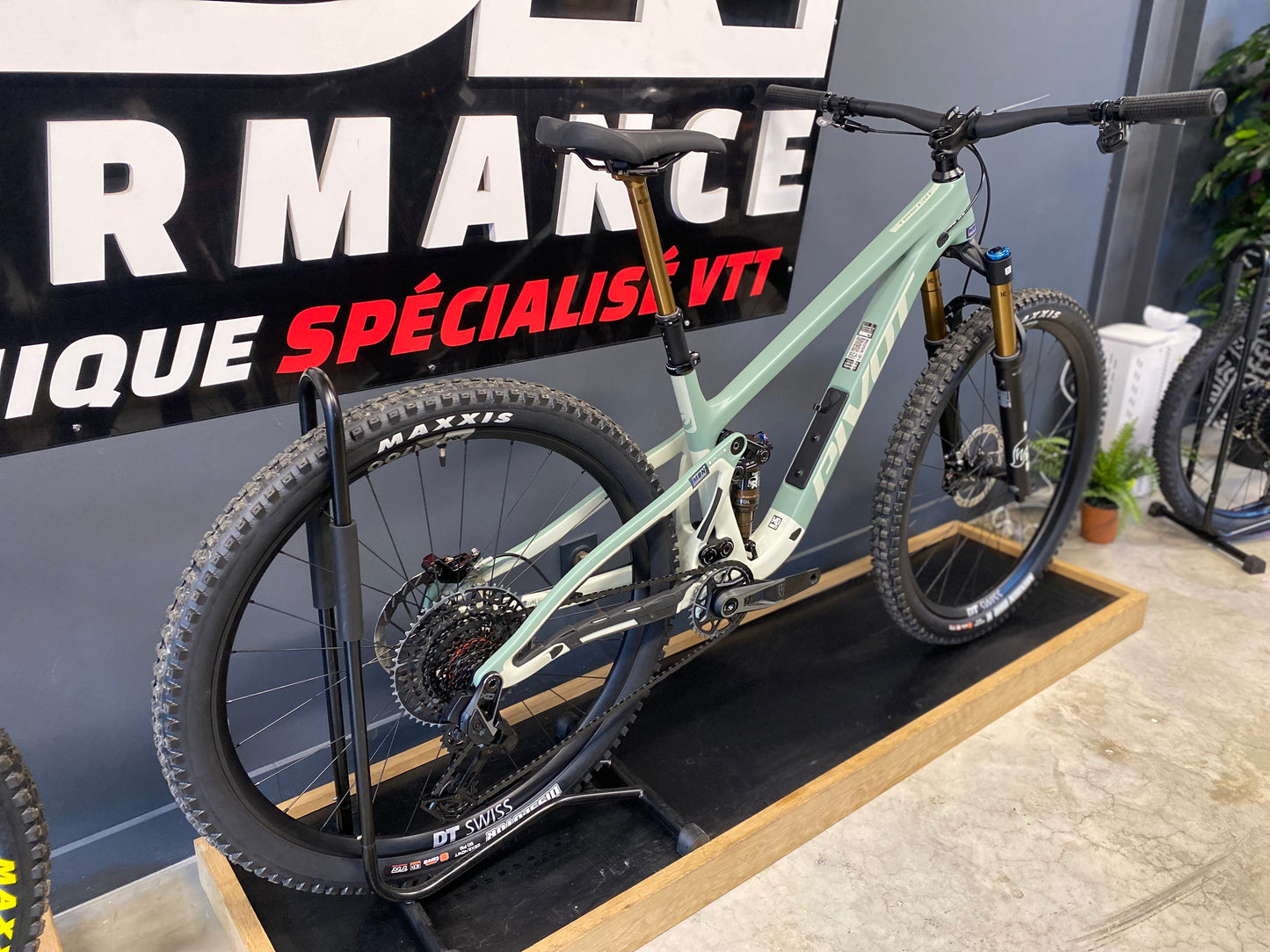 PIVOT TRAILCAT SL XO AXS