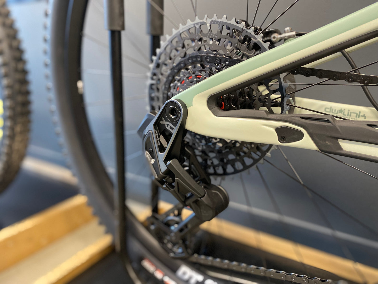 PIVOT TRAILCAT SL XO AXS