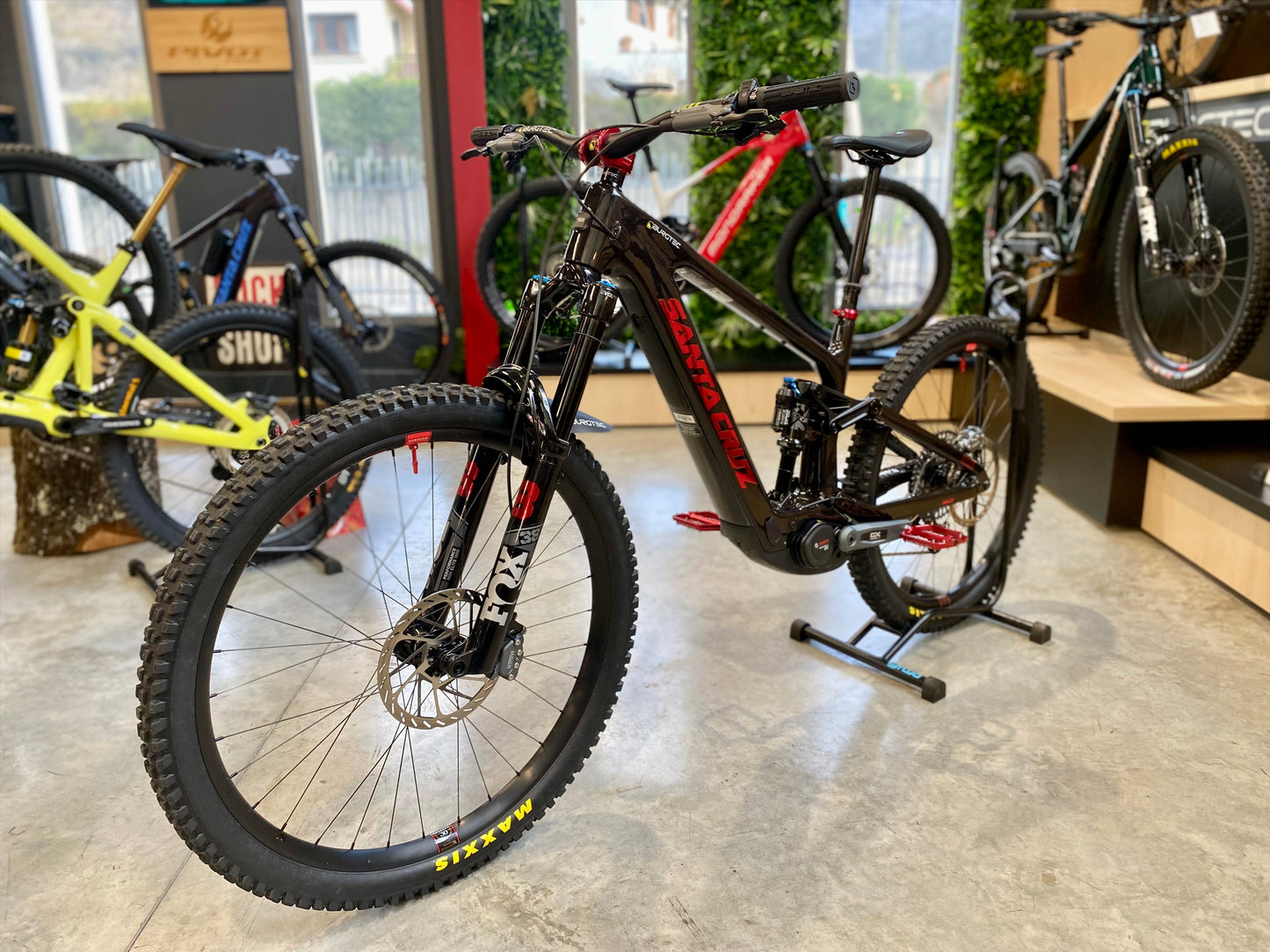 Service Stickers sur mesure - Stickers personnalisés