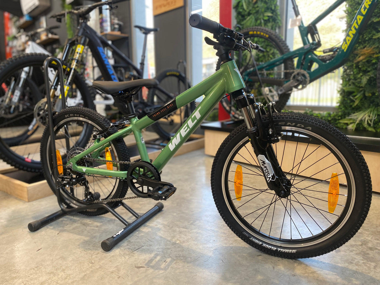 Welt Brave 1.0 20" Vert