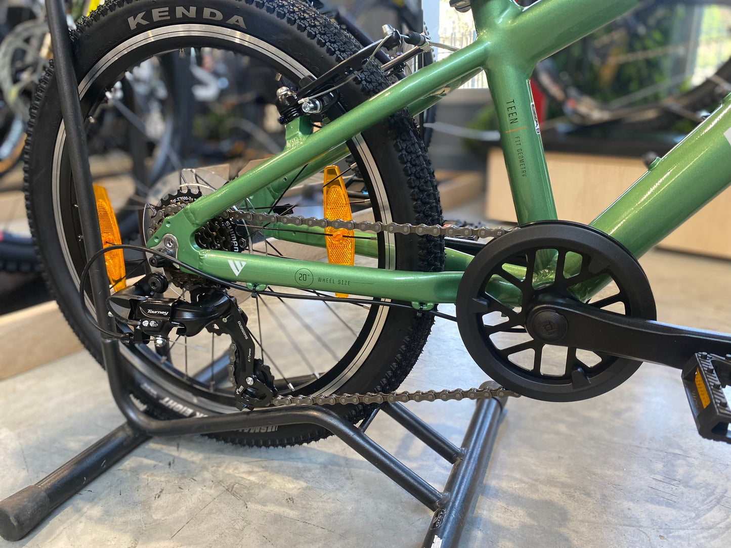 Welt Brave 1.0 20" Vert