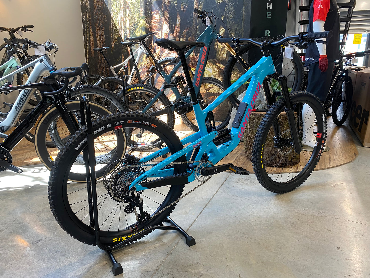 Santa Cruz NOMAD 90 26 Aqua Blue