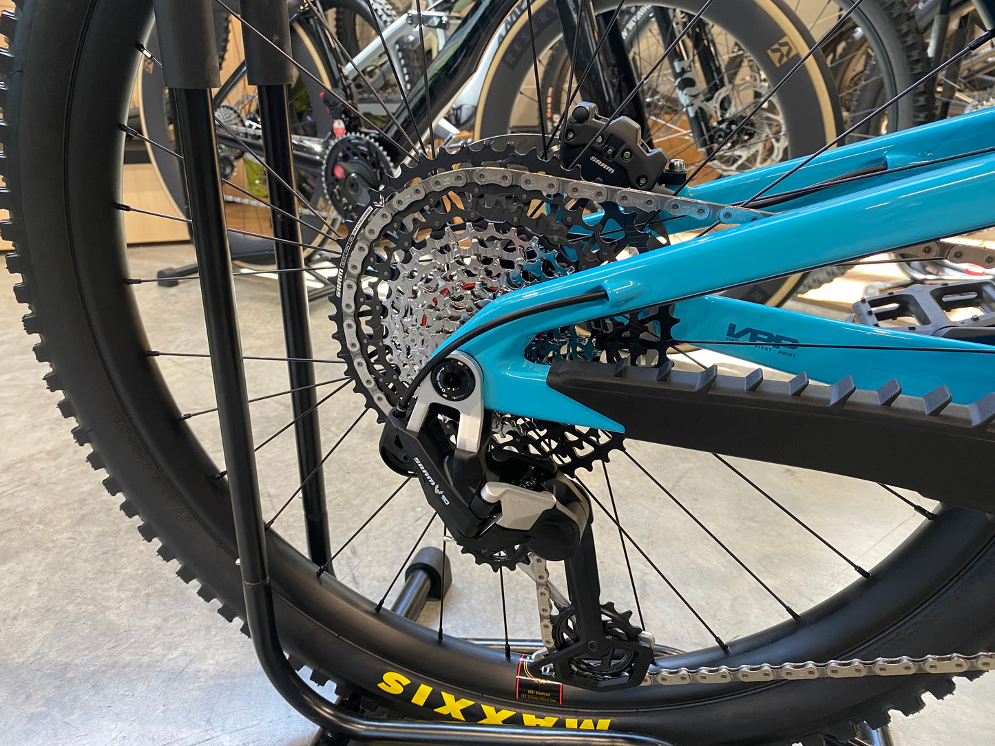 Santa Cruz NOMAD 90 26 Aqua Blue