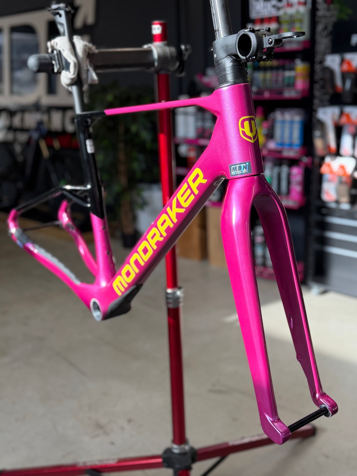 Mondraker Arid Fangsia Unlimited - Kit-Cadre taille M/L