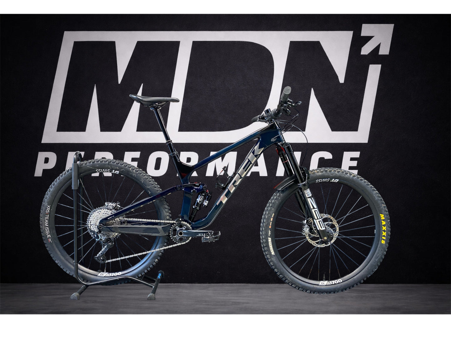 Trek Slash carbon 9.8 2023 - Taille L